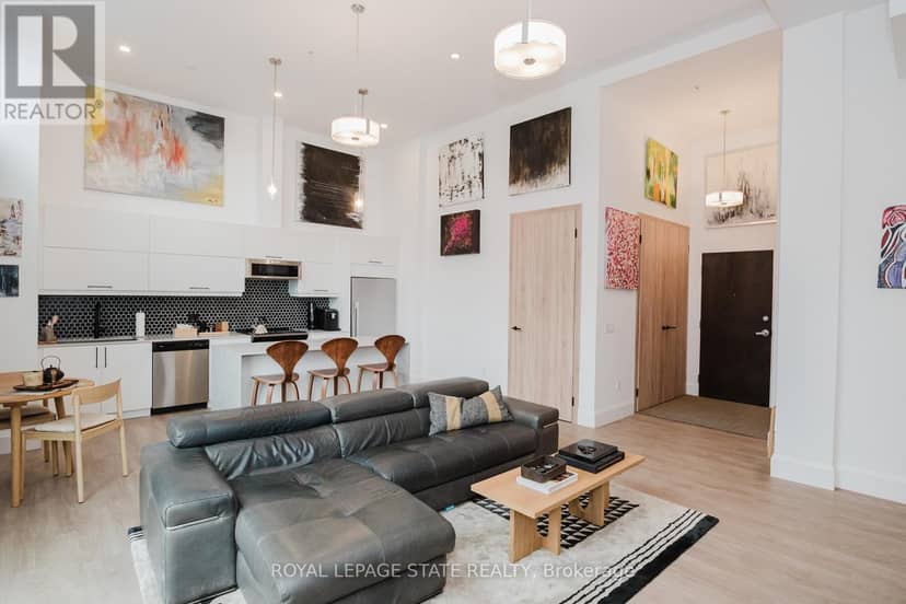 LPH13 - 118 King Street E — photo 10 of 40