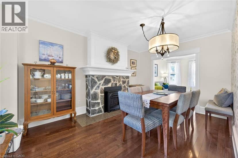 46 BAY Street — photo 16 of 40