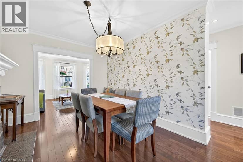 46 BAY Street — photo 18 of 40