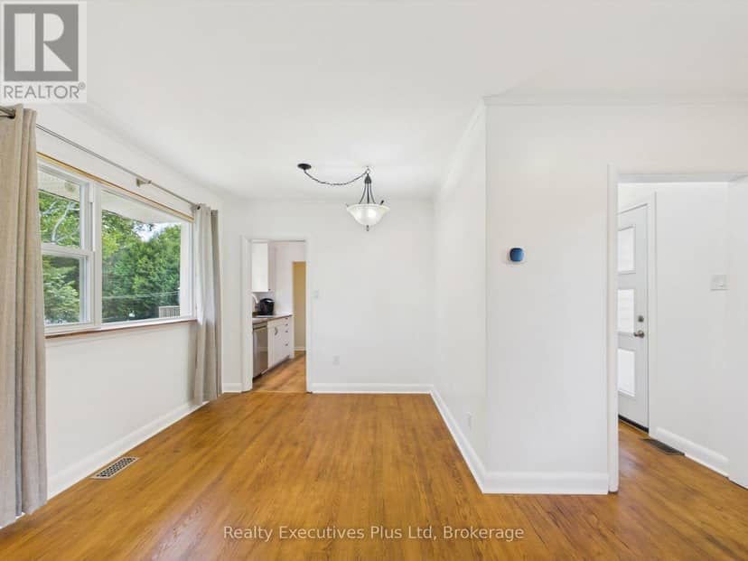 29 Queen Street — photo 11 of 40