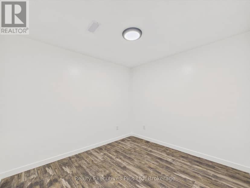 29 Queen Street — photo 22 of 40