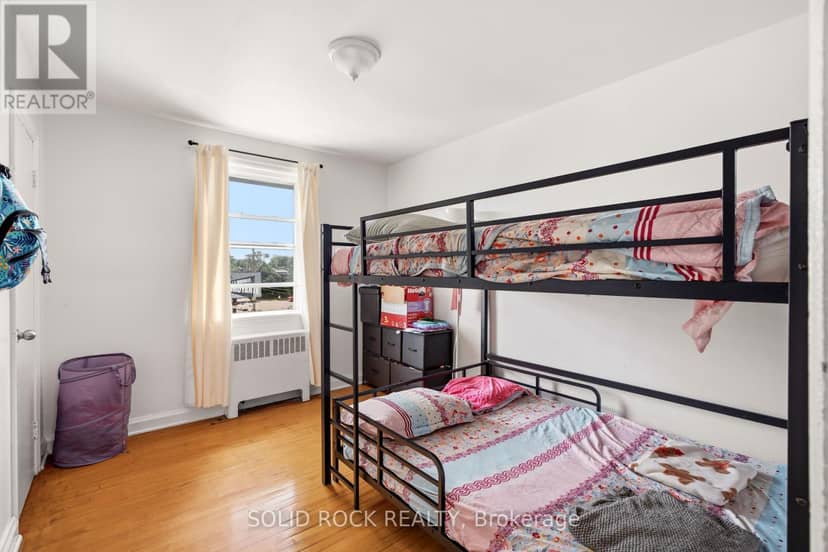 289 McArthur Avenue — photo 22 of 31