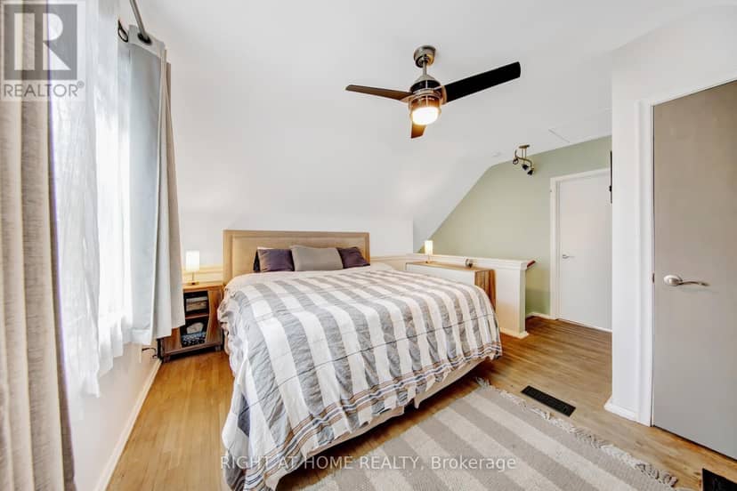 74 McCaul Street — photo 19 of 40