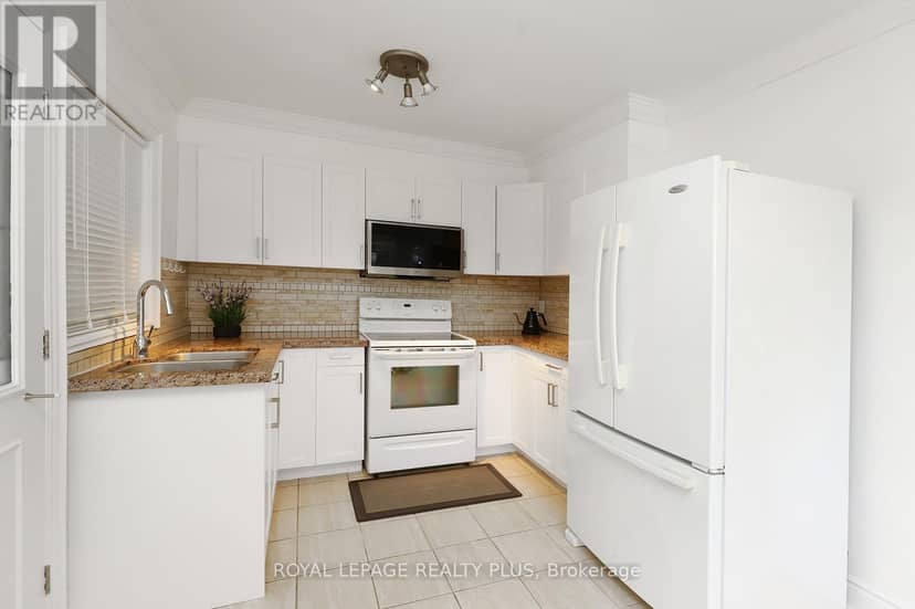 2694 Truscott Drive — photo 14 of 35