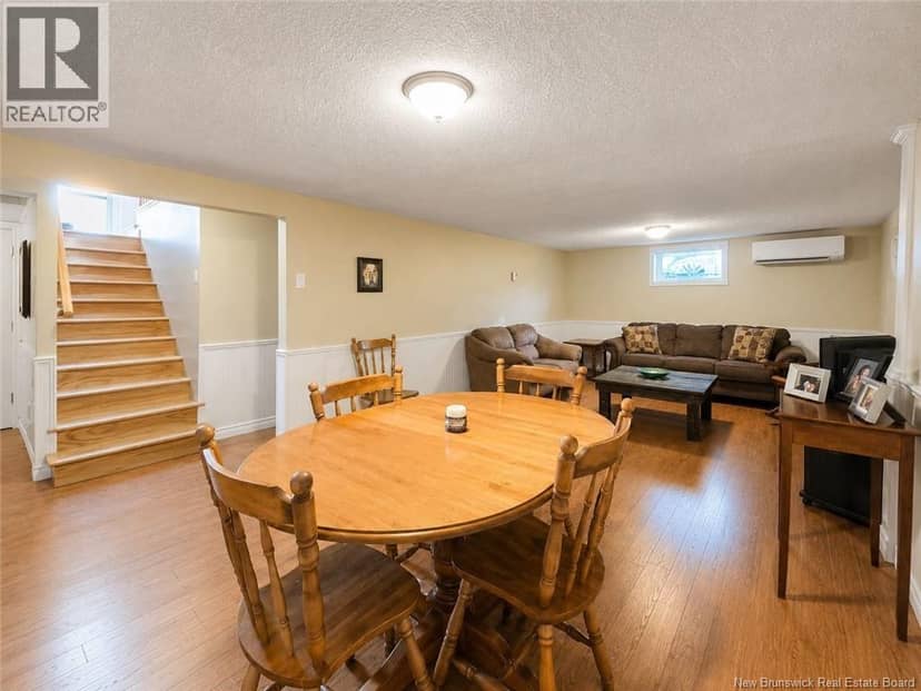 4212 ch Foster — photo 19 of 35