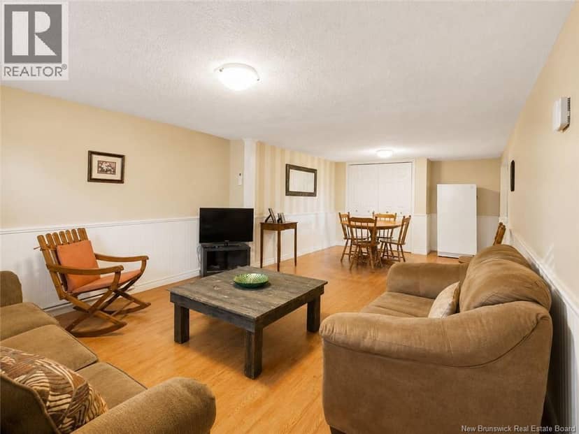 4212 ch Foster — photo 22 of 35