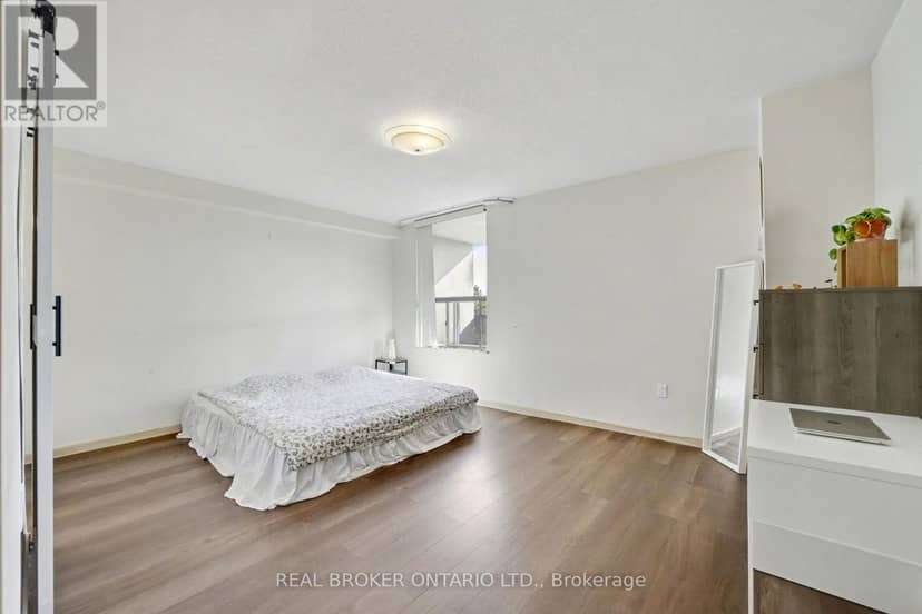 503 - 100 Canyon Avenue — photo 14 of 22
