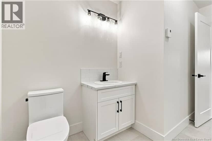 86 Aiden Street — photo 13 of 39