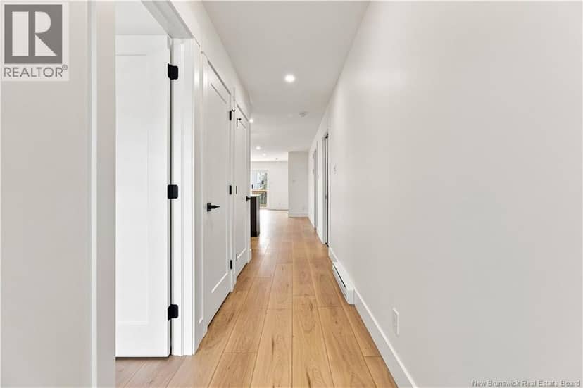 86 Aiden Street — photo 3 of 39