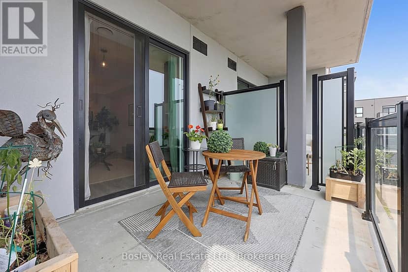 404 - 4 Kimberly Lane — photo 8 of 28