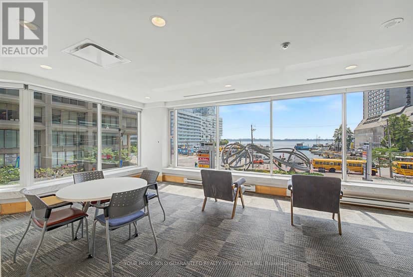 2610 - 10 Yonge Street — photo 10 of 23