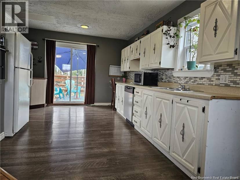 131 Birch Ridge Road — photo 7 of 40