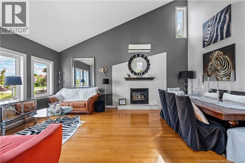 305 Lavoie Street — photo 5 of 40
