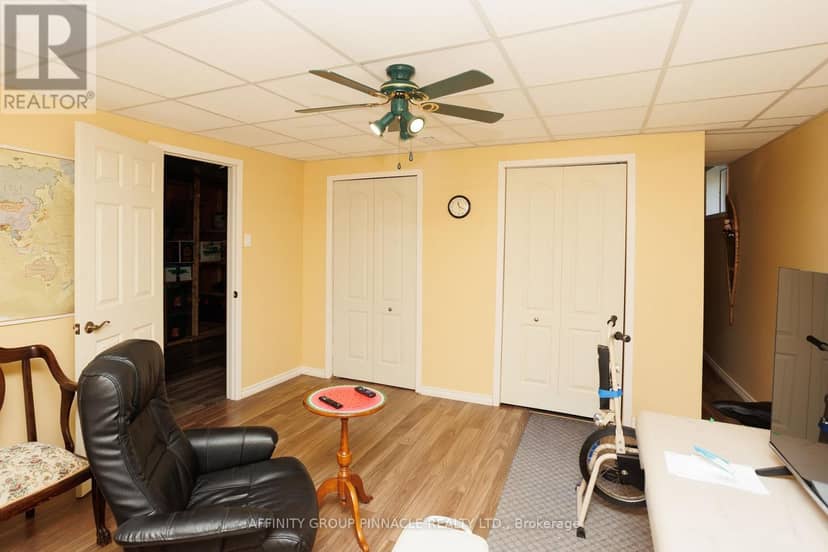 243 Fairbairn Road — photo 35 of 40