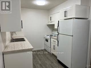 416 Gill Street — photo 8 of 19