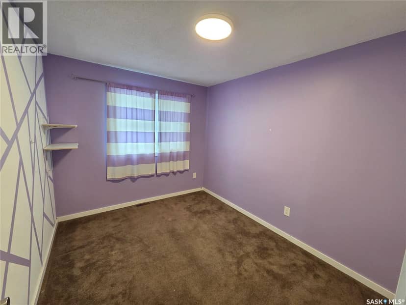 621 McCall STREET — photo 34 of 40