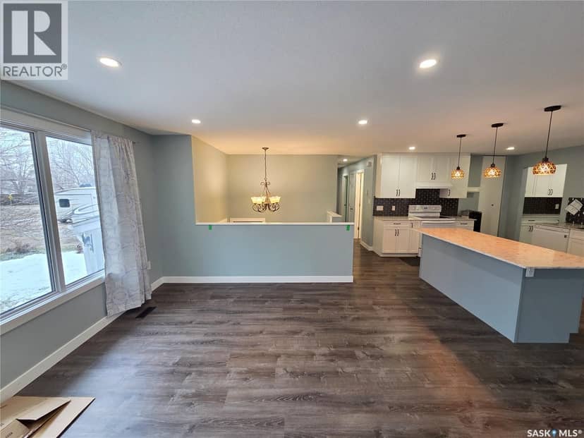 621 McCall STREET — photo 29 of 40