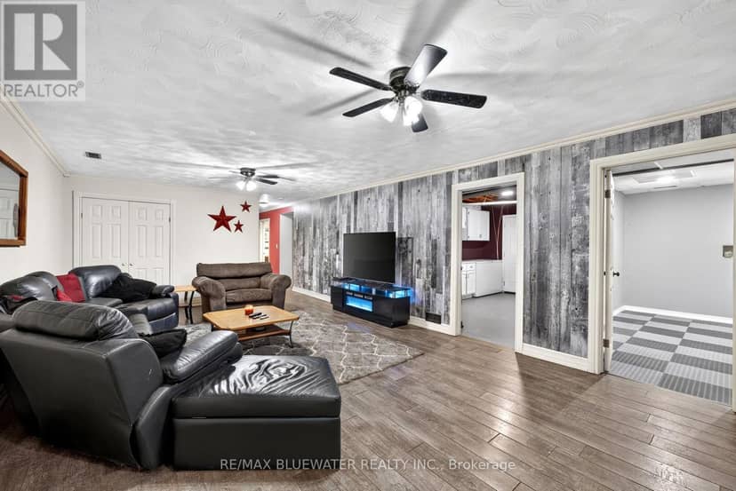 210 Hill Street — photo 25 of 40