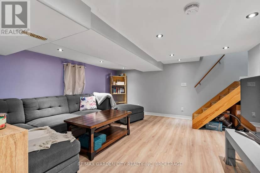 291 Alberta Street — photo 21 of 36