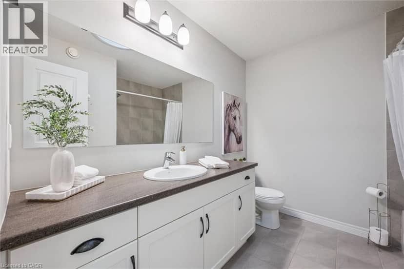 254 GOSLING GARDENS Unit# 12 — photo 27 of 40