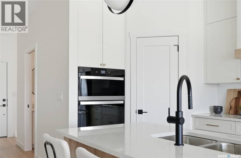 24 720 Brighton BOULEVARD — photo 11 of 40