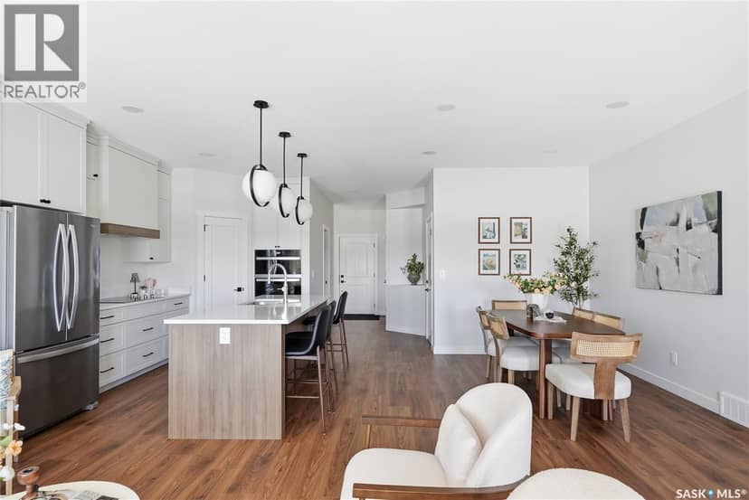 22 720 Brighton BOULEVARD — photo 14 of 40