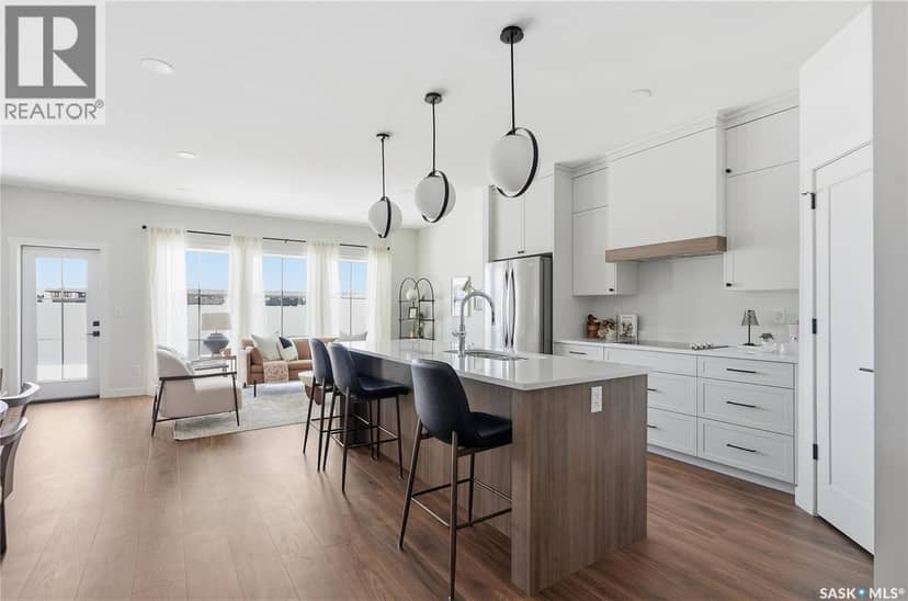 22 720 Brighton BOULEVARD — photo 4 of 40