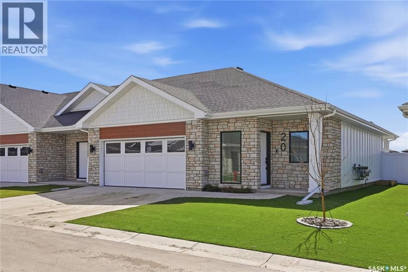 20 720 Brighton BOULEVARD — photo 1 of 40