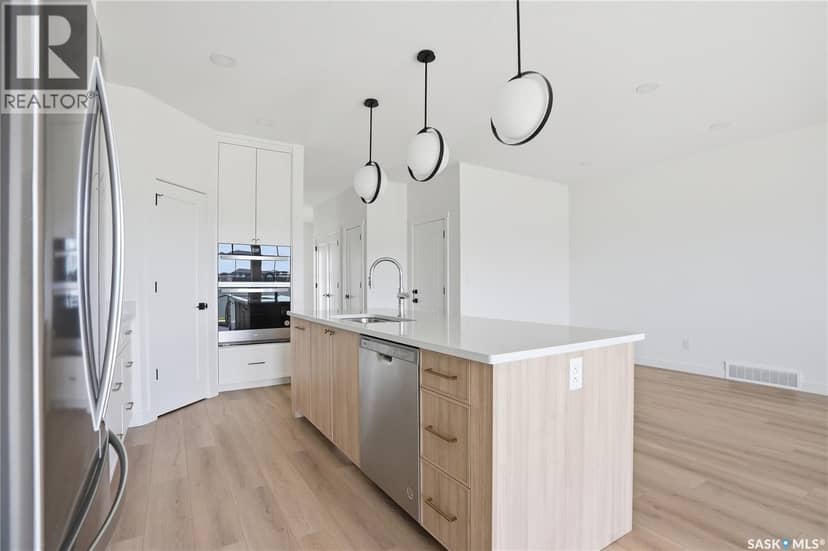 20 720 Brighton BOULEVARD — photo 13 of 40