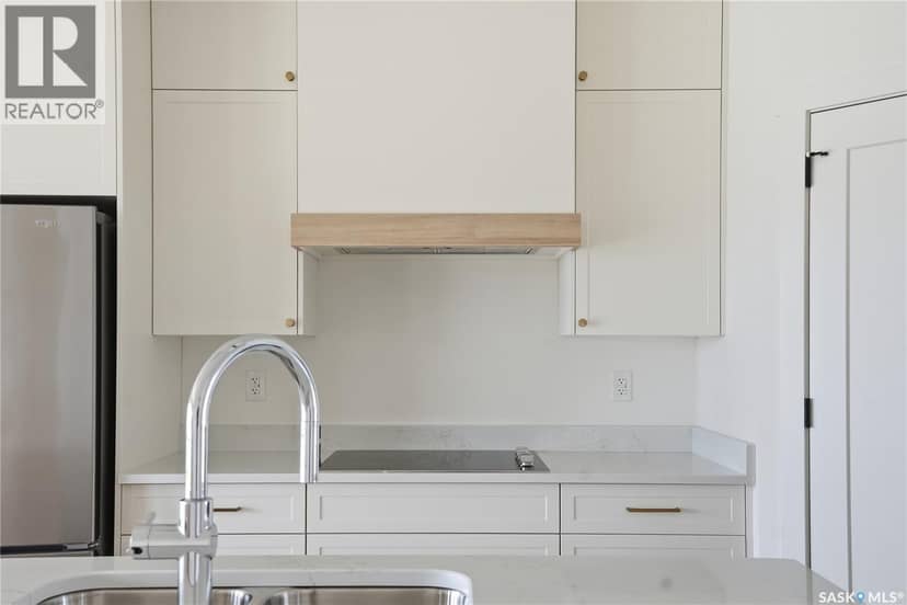20 720 Brighton BOULEVARD — photo 15 of 40