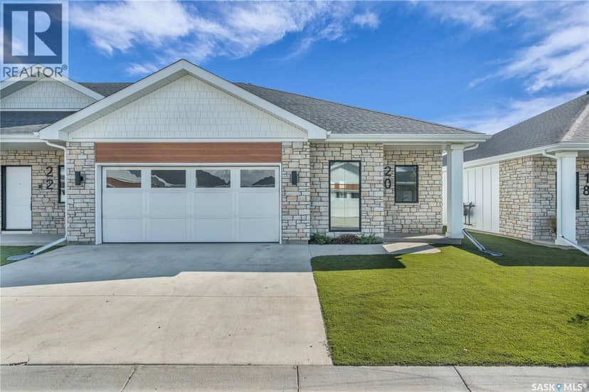 6 720 Brighton BOULEVARD — photo 1 of 15