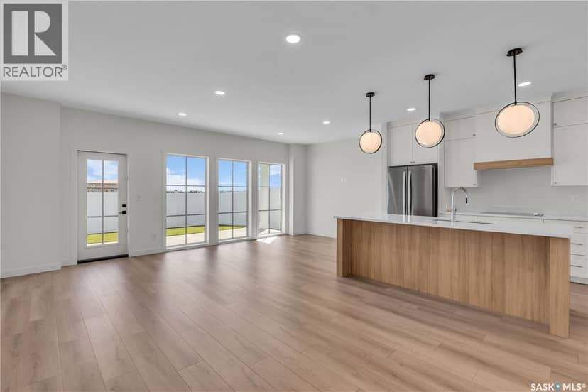 6 720 Brighton BOULEVARD — photo 6 of 15