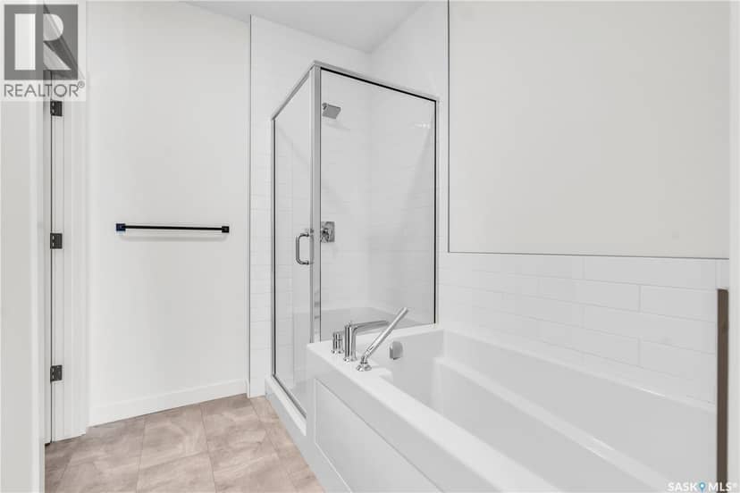 6 720 Brighton BOULEVARD — photo 9 of 15