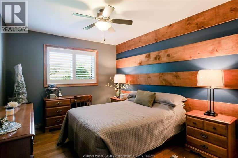 521 Royal Ridge Crescent — photo 16 of 40