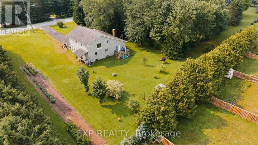 104 Sideroad 18 Road — photo 32 of 40