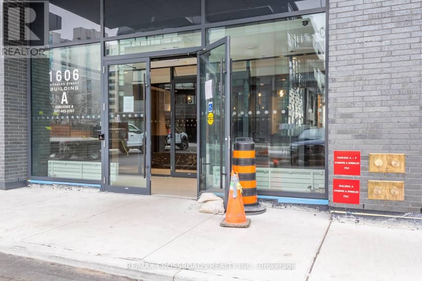 205 - 1606 Charles Street — photo 1 of 17