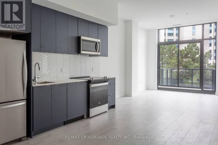 205 - 1606 Charles Street — photo 8 of 17