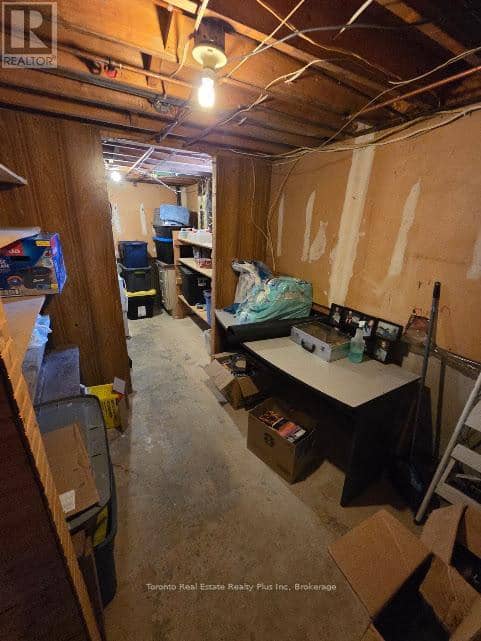 83 Laurier Road — photo 27 of 33