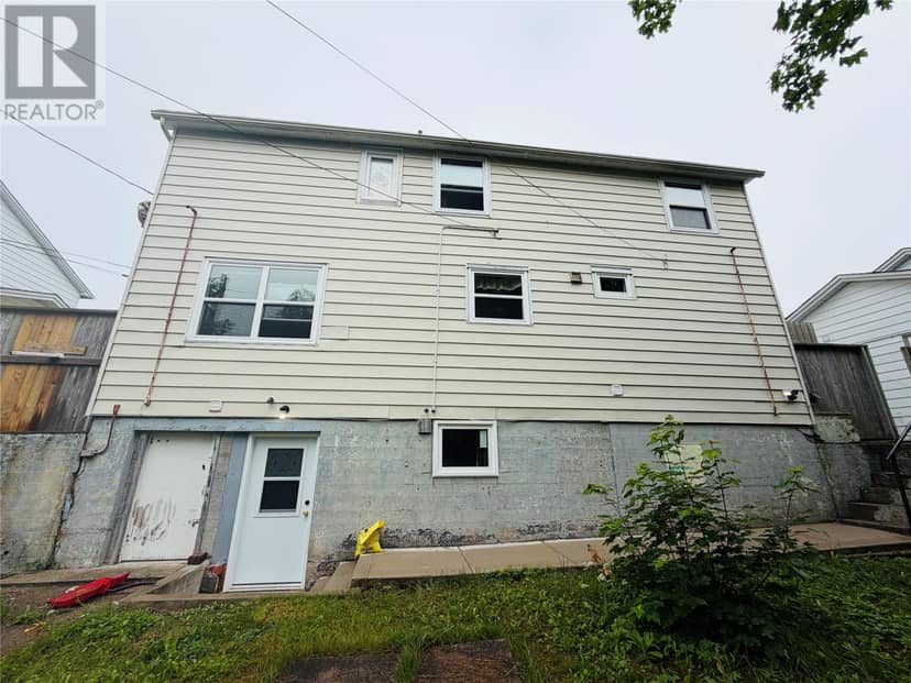 285 Elizabeth Avenue — photo 29 of 31