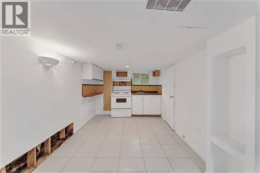 418 Caron Avenue — photo 21 of 30