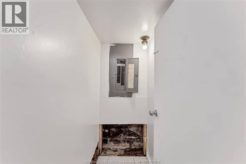 418 Caron Avenue — photo 17 of 30