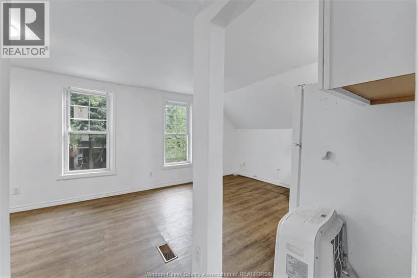 418 Caron Avenue — photo 28 of 30