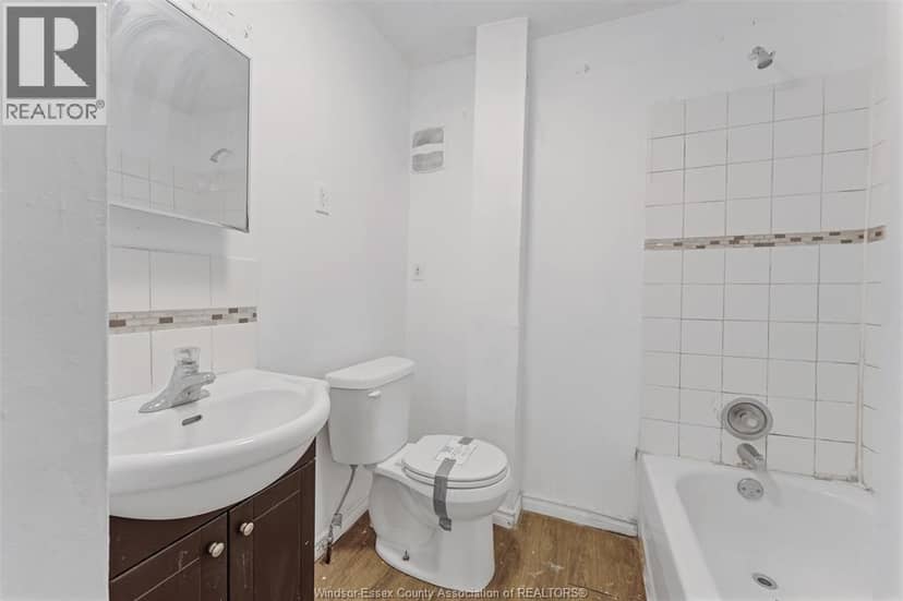 418 Caron Avenue — photo 27 of 30