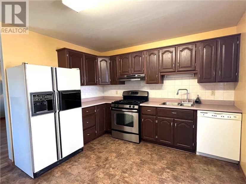 56 Rutland Avenue, Markstay-Warren, photo 3