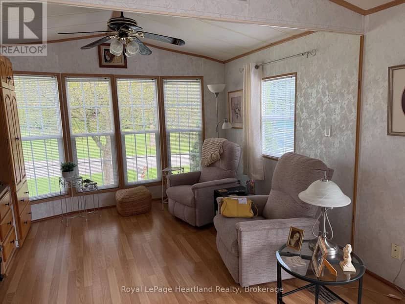 77719 Bluewater HWY-45 Portside Highway, Central Huron, photo 5