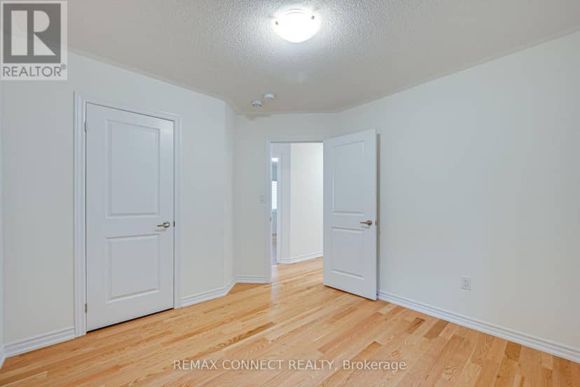 146 Nottingham Road N — photo 18 of 34