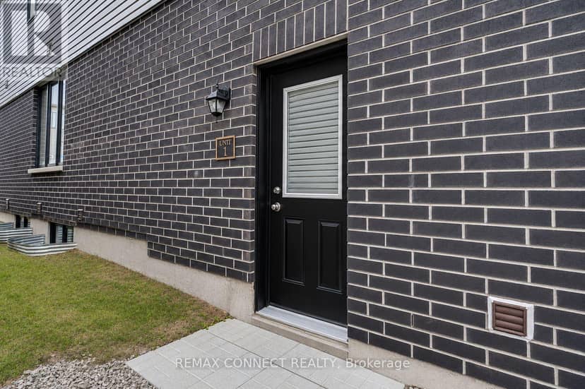 146 Nottingham Road N — photo 3 of 34