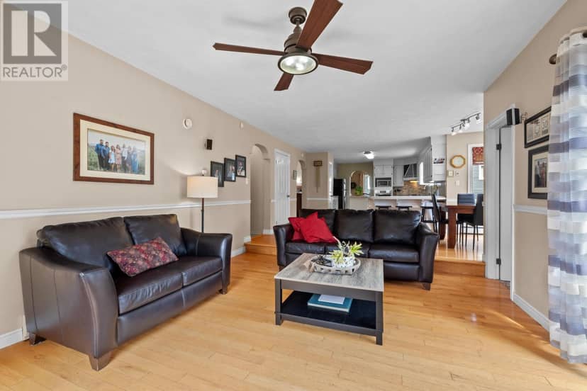 9 Ash Drive — photo 16 of 40