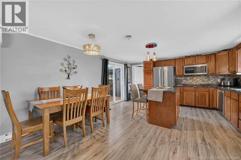 98 Hayward — photo 10 of 40