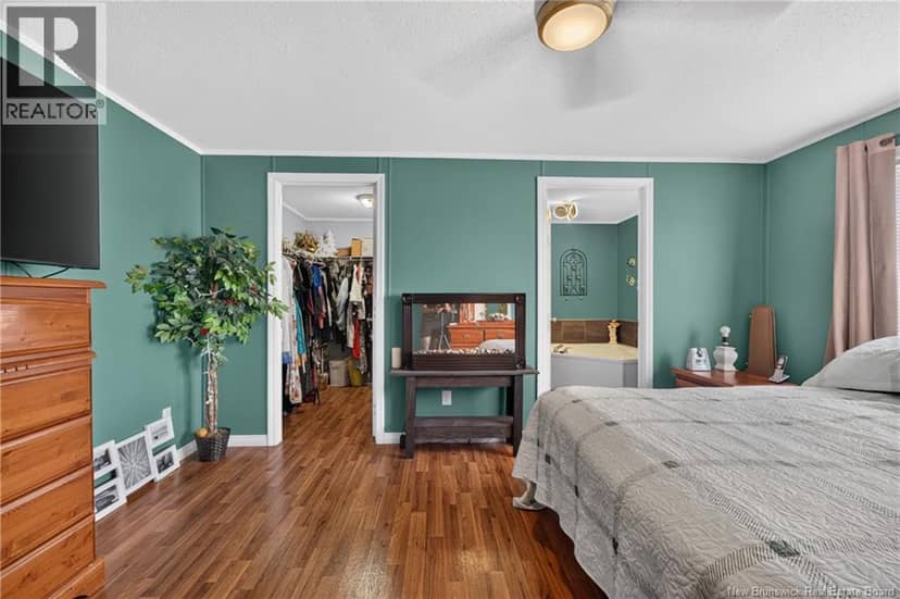 98 Hayward — photo 14 of 40